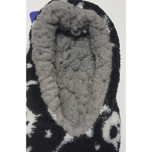NEW Kid's Sherpa Lined Slippers with Skull & Cross Bone Size 13-1 New / Tag - Picture 2 of 7